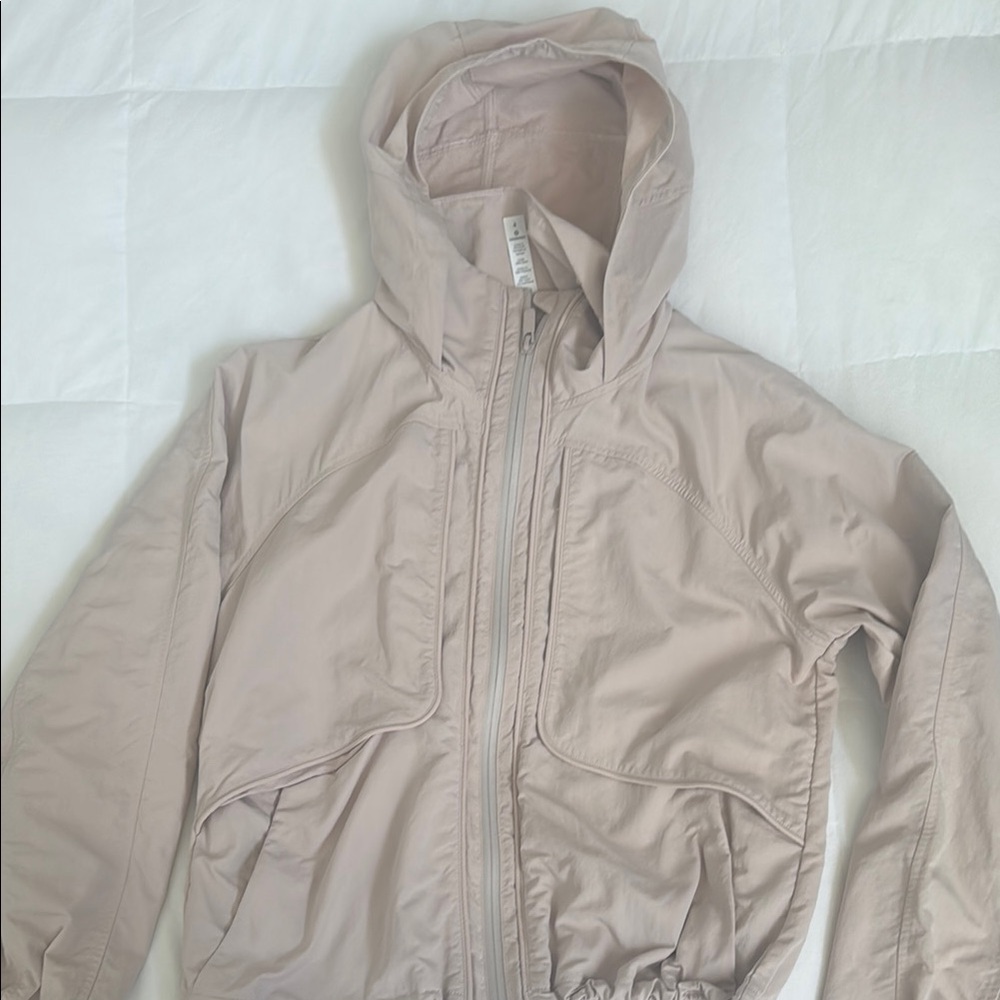 LULULEMON Light Pink Hooded Jacket